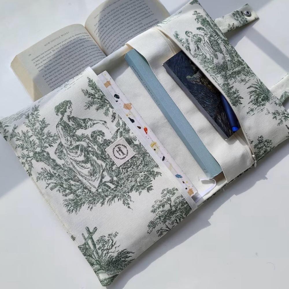 NWOT Custom Toile Print Linen Book/IPad Organizer w/ Pockets | O/S